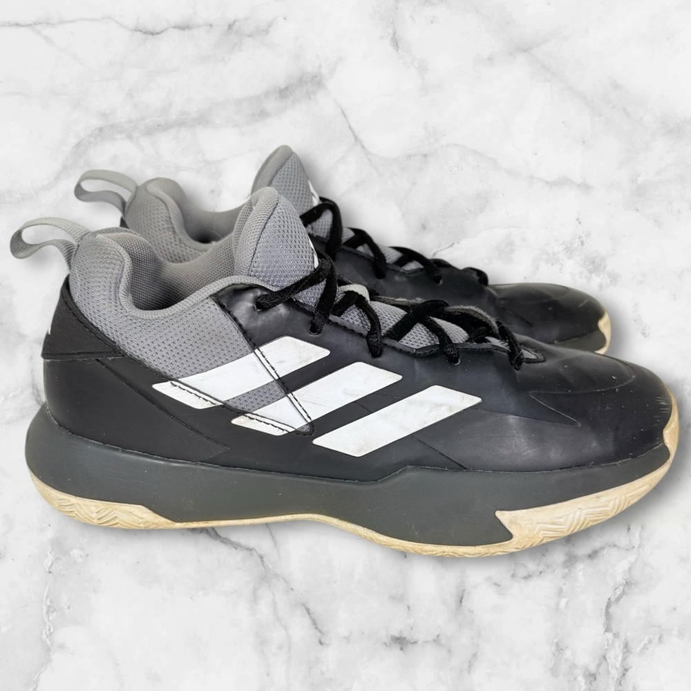 Kids Adidas Cross 'Em Up Select size 5.5